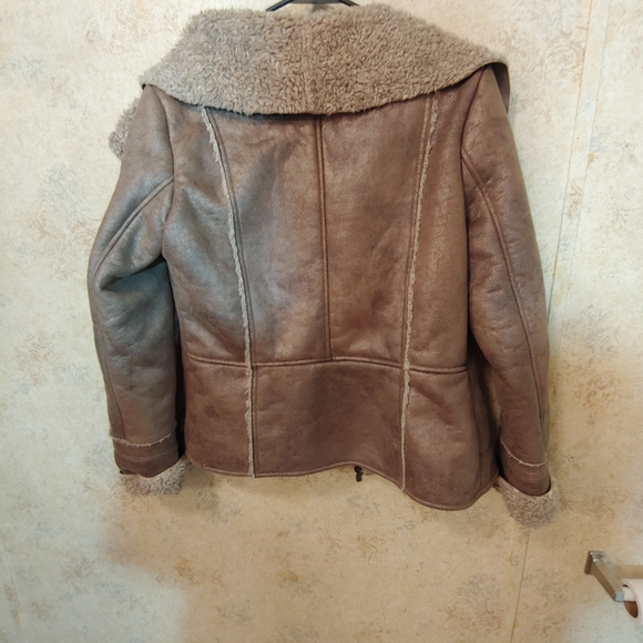 Tribal Grey Wide Faux Fur Collar Zip Up Coat Sz 6 - Picture 2 of 9